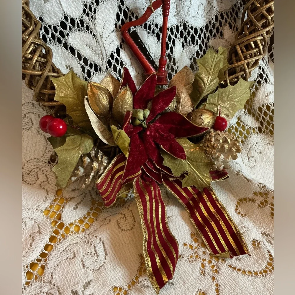 Vintage Wicker Heart Wreath Harp Poinsettia Christmas Valentine 12”